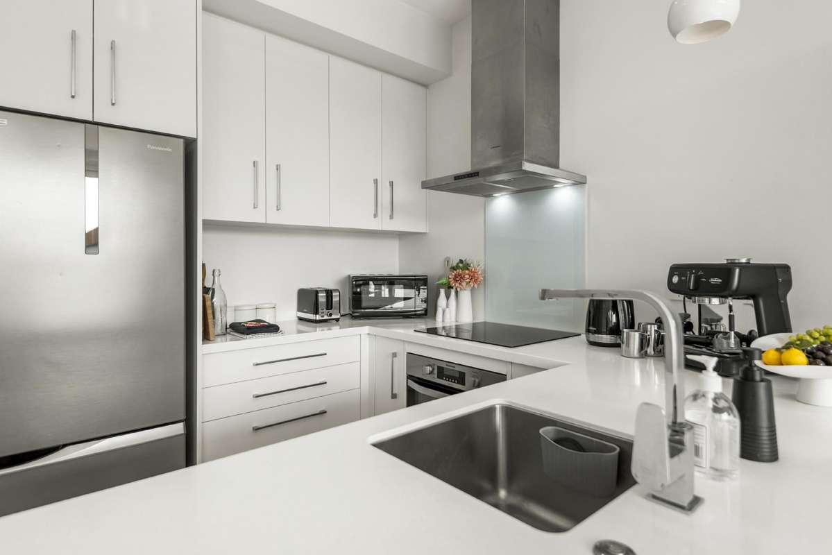 4B/18 Oteha Valley Road Extension_1