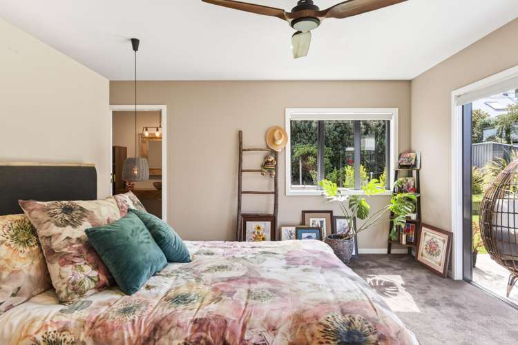 5 Beach Cove Wainui_15