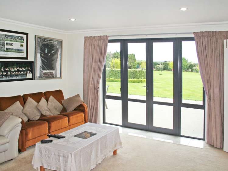 115 Mill Road South Seaward Bush_4