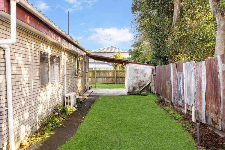 3/9 Marr Road Manurewa_25