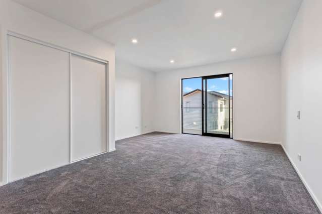3B/87 Taikata Road Te Atatu Peninsula_4