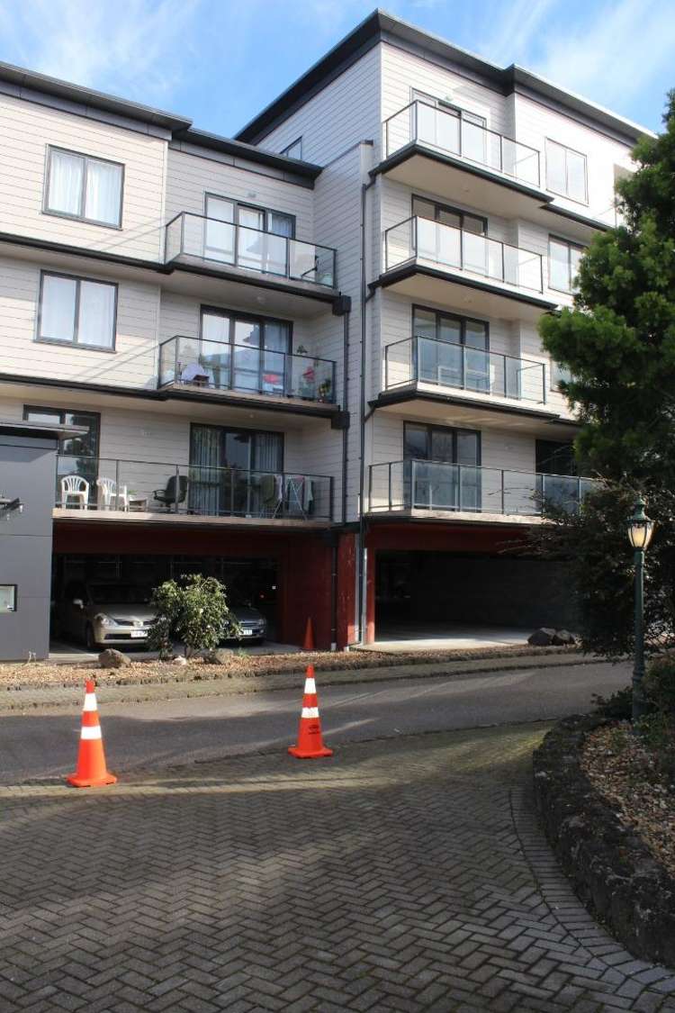 27/68 Mountain Road Mount Wellington_7