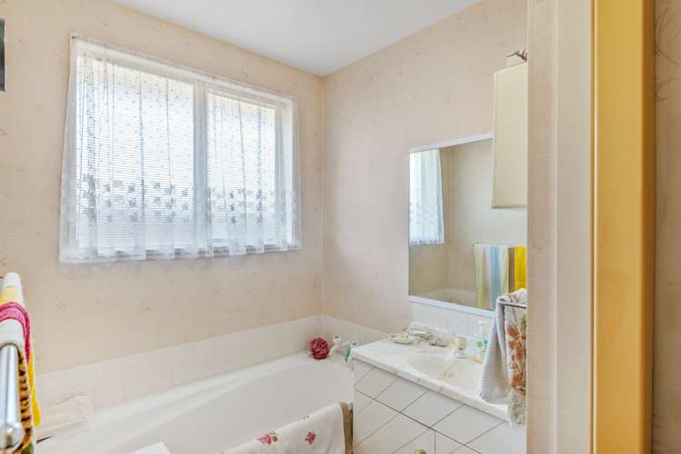 1/98 Buchanans Road Hei Hei_9