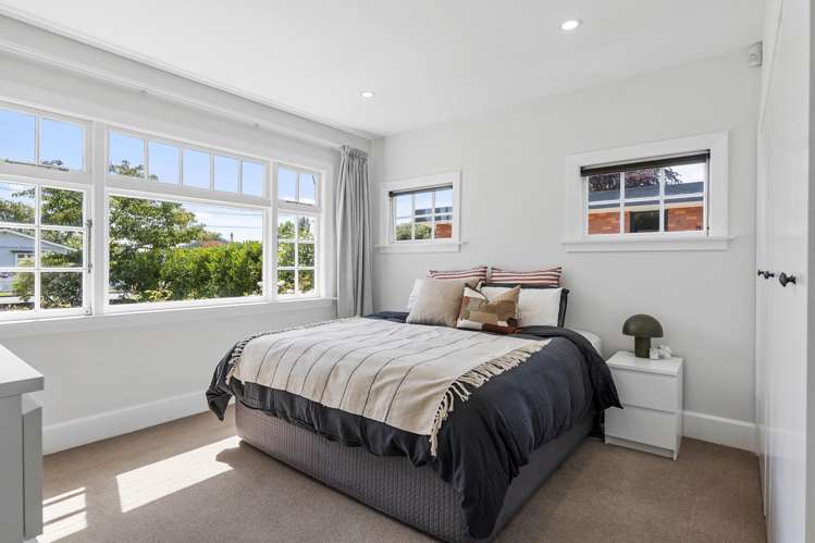 37 Fairview Street Somerfield_15