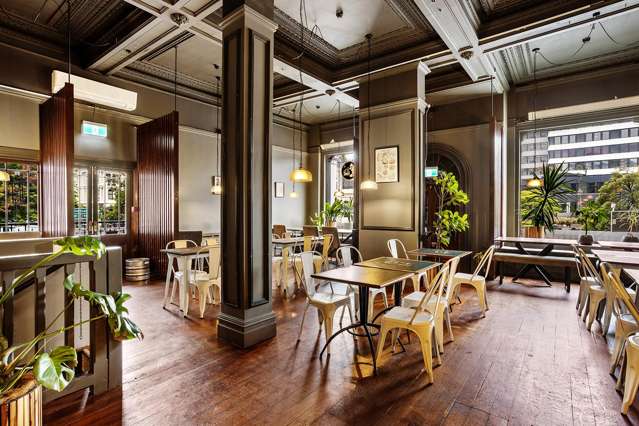 1 Queens Gardens Dunedin Central_3