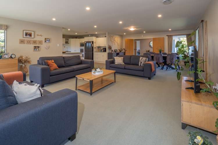 60 Kelvin Crescent Allenton_8