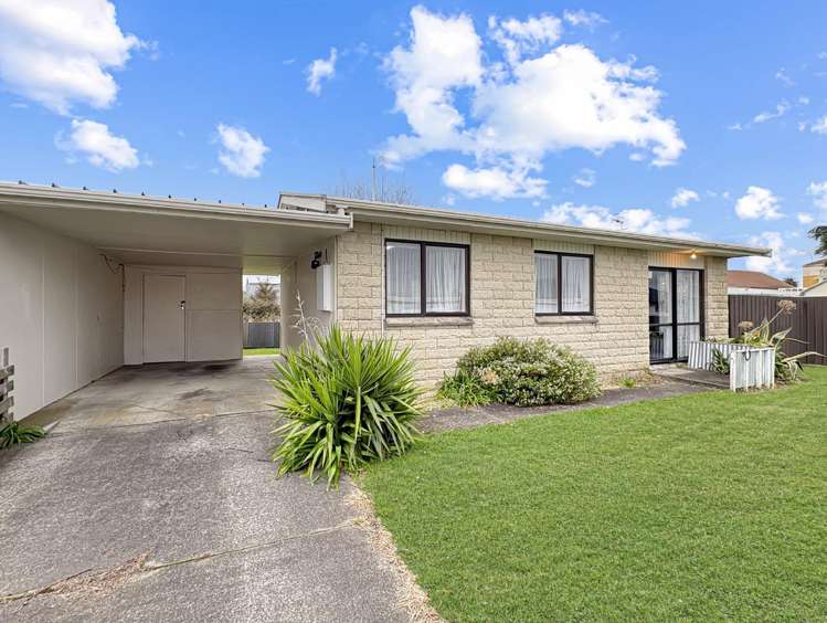 1/70 McLean Street_0