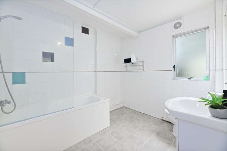 49 Tiverton Road Avondale_16