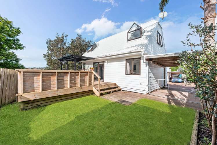 5/2 Blockhouse Bay Road Avondale_0