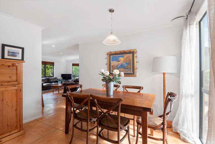 23 Newbury Place Schnapper Rock_3