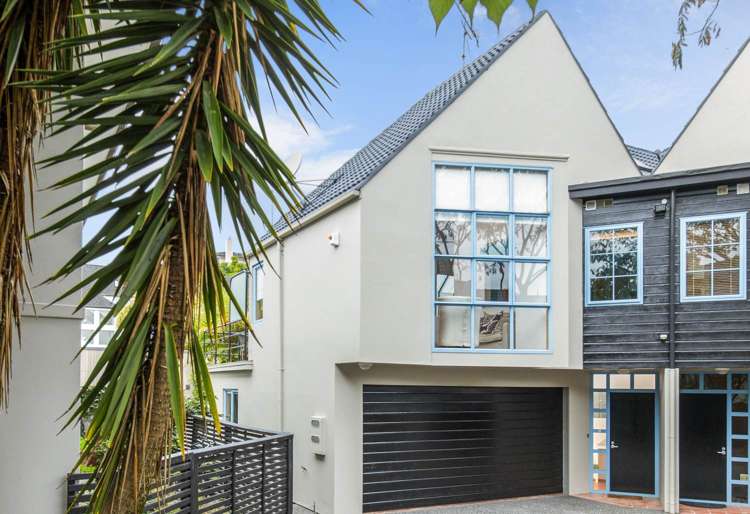 2/42 Goldie Street Saint Heliers_15