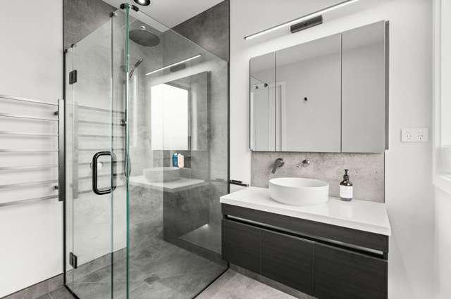 8 Horton Close Frimley_2