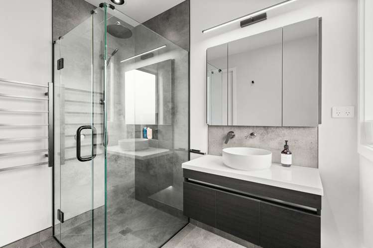 8 Horton Close Frimley_7