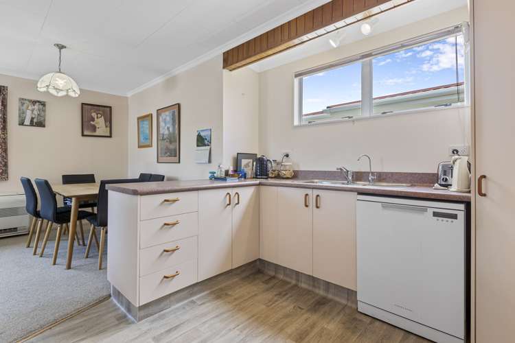 1/17 Walsh Road Westown_8