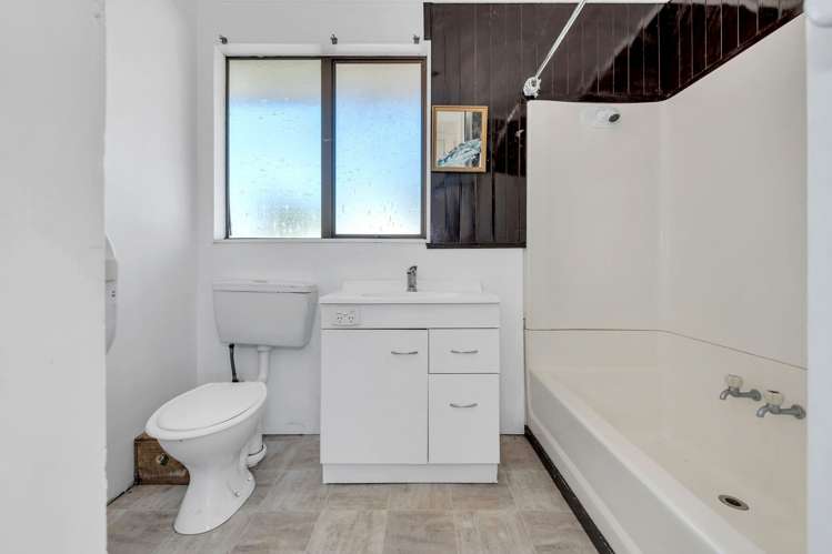 1 Midgley Road West Harbour_9