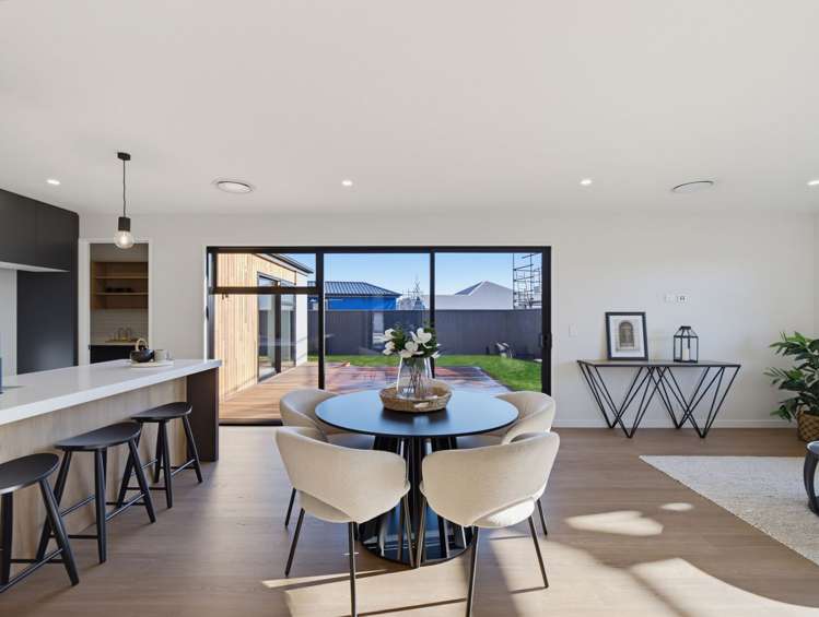 116 Halpin Drive Lincoln_7