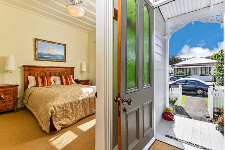 6 Kapai Road Devonport_12