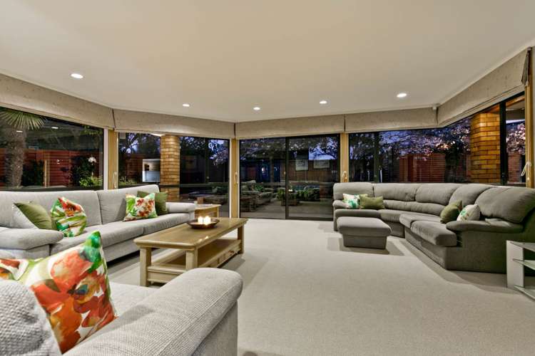 13 Wainoni Heights Greenhithe_3