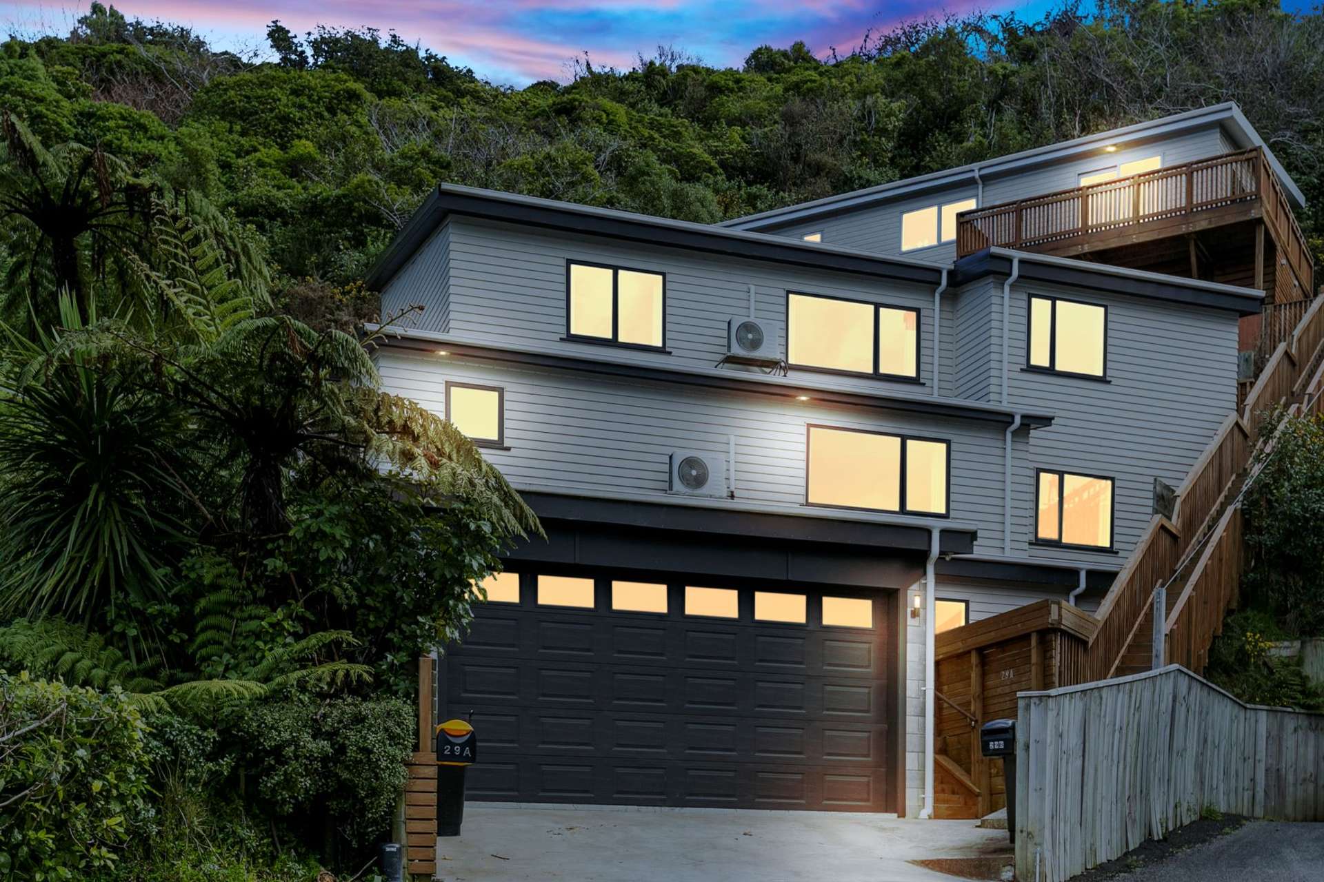 29a Thurleigh Grove Karori_0