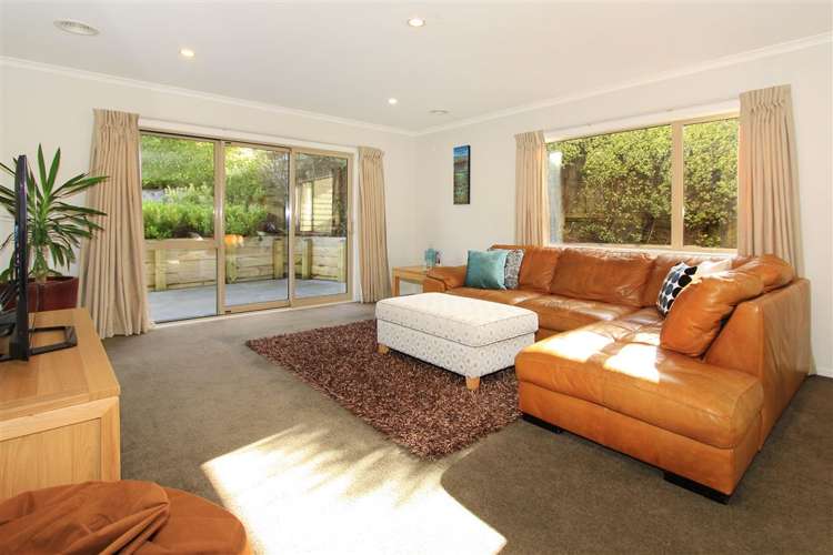 42 Te Puia Drive Aotea_11