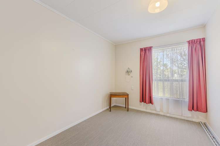 616 Abel Tasman Drive Clifton_15