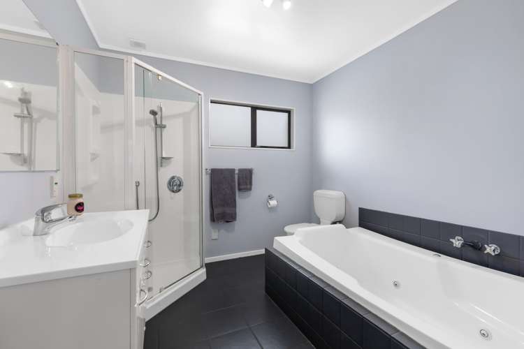 6 Saunders Close Whitby_13