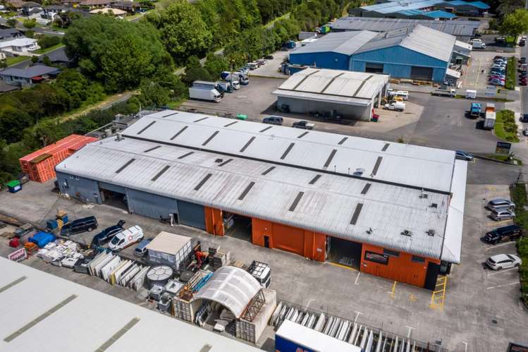 90 and 90D Maleme Street Greerton_5