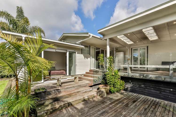 23 Bodi Place Te Atatu South_9