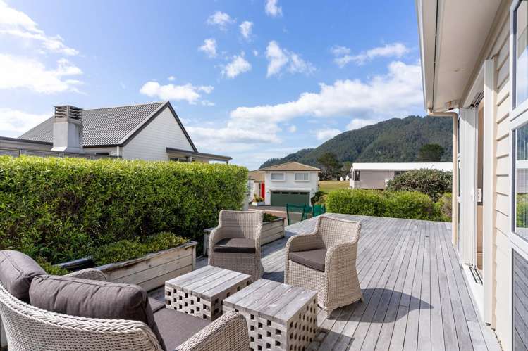 6 Braddock Grove Pauanui_22