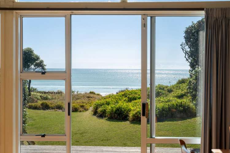 39A Oceanbeach Road Mt Maunganui_1