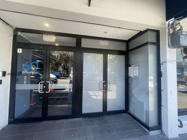 60 Broadway Street Newmarket_1