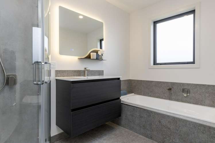 21 Saddleback Drive Richmond Heights_15