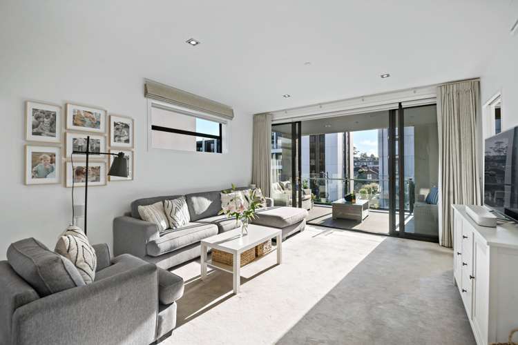 210/2 Bluegrey Avenue Stonefields_4