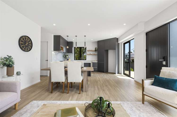 17b Stanniland Street Sunnyhills_24