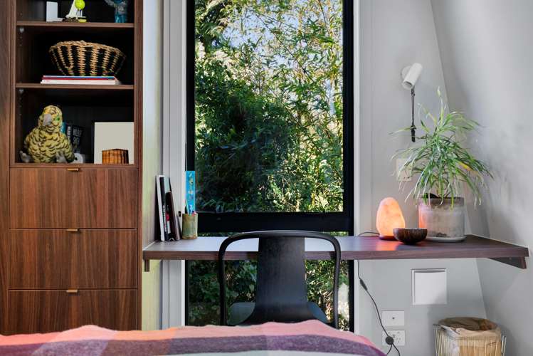 12A Baring Terrace Strandon_34