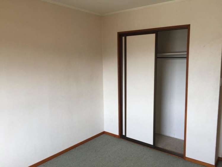 16b Arawata Terrace Fernhill/Sunshine Bay_6