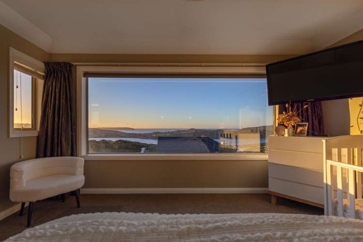 18 Kahurangi Heights Aotea_15