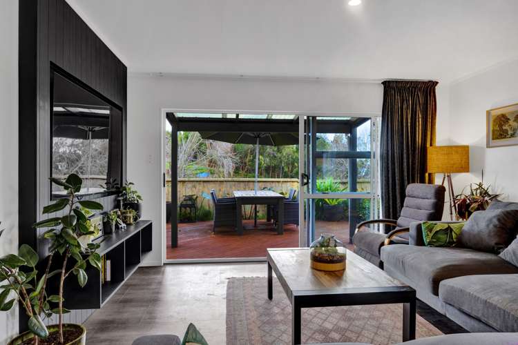 139a Barrett Road Whalers Gate_10