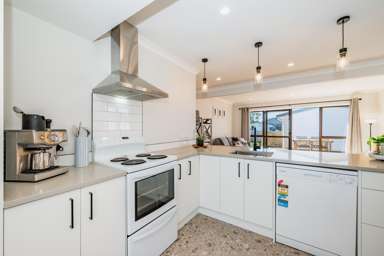 42 Donovan Road_3