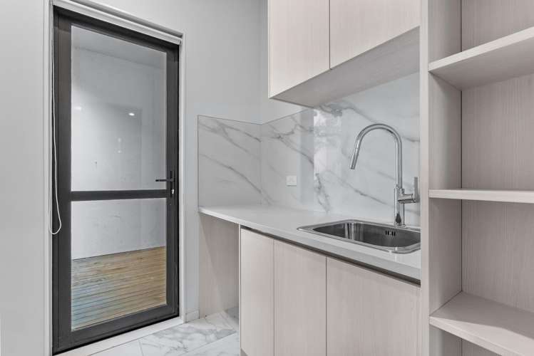 9 Wallis Lane Orewa_25