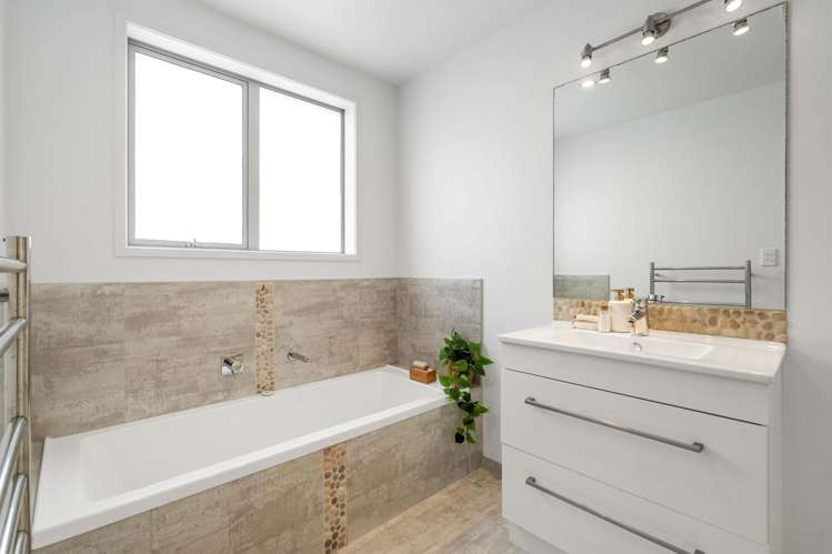 22 Raptor Way Welcome Bay_23