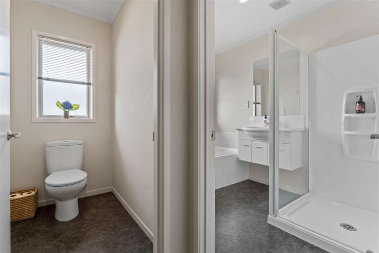 76 Covent Drive Stoke_32