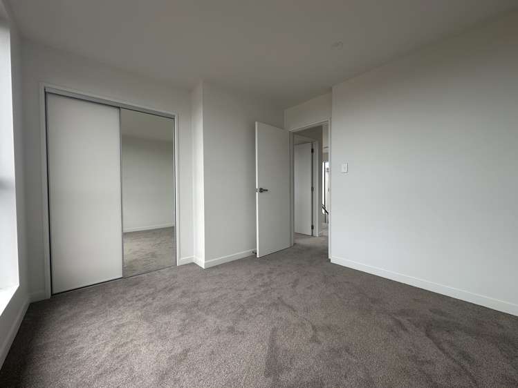 1/130 Te Oneroa Way Long Bay_10