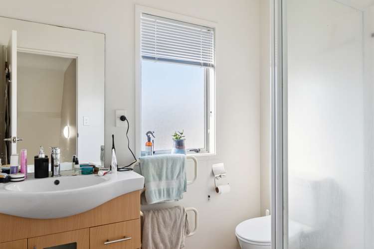 41d Cook Street Hamilton East_9