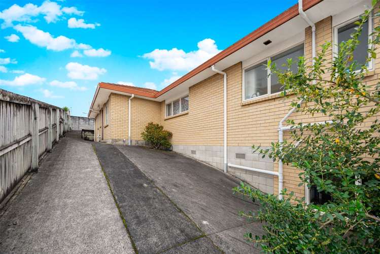 15 Millstream Drive Henderson_27