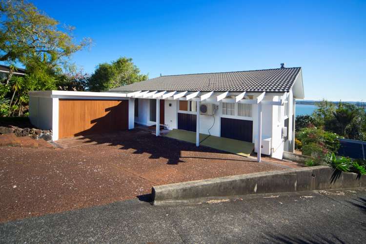 15 Valkyria Place Beach Haven_0