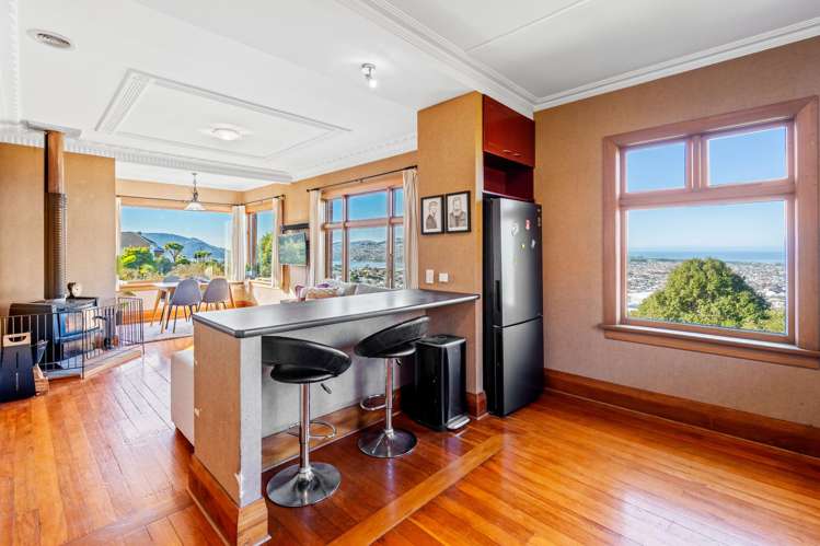 127 Forfar Street Clyde Hill_6