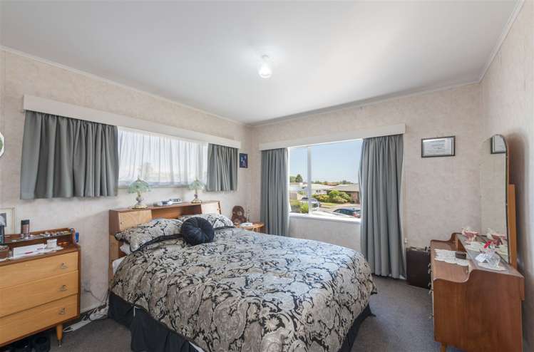 12 Fergusson Street Stoke_12