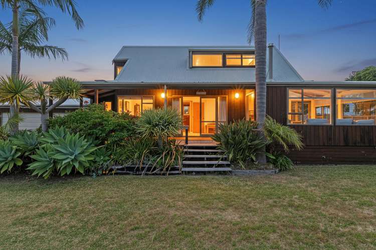 14 Kennedy Park Drive Pauanui_25
