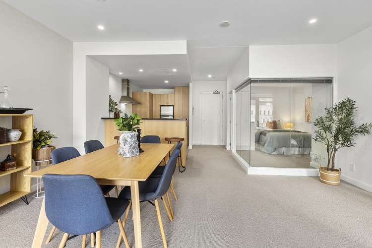 7h/42 Molesworth Street Thorndon_5